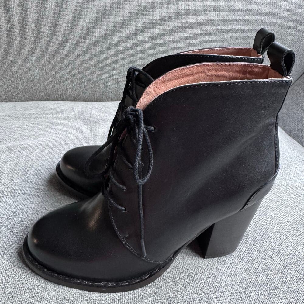 Seychelles Women's Tower Lace Up Leather Ankle Booties Black Sz 7.5 - Picture 4 of 11